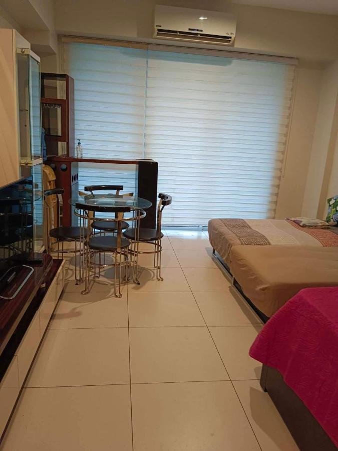 Pico Beach Front Condo Nasugbu Exterior foto